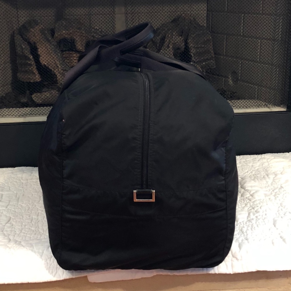 vintage Prada duffle - Picture 3 of 6